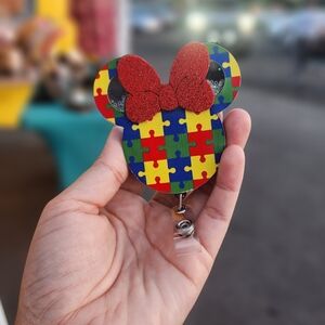 Id Holder Minnie Autism